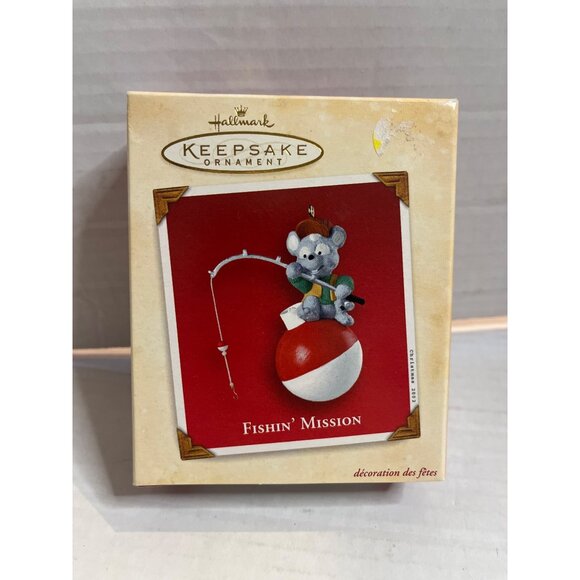 VTG- Hallmark Keepsake Ornament 2002 Fishin Mission Mouse - Picture 1 of 7